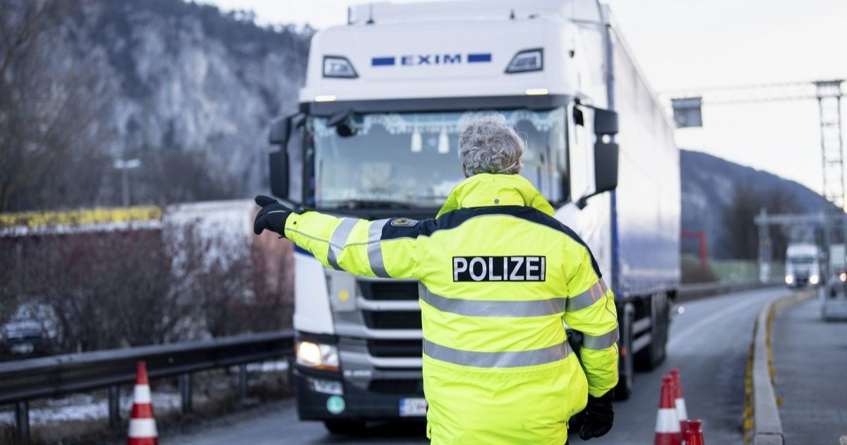 A magyar kamionosok 25 százalék kedvezményt kapnak a német közúti bírságokból